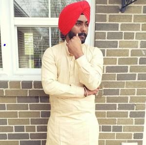 Meet your Posher, Amrit